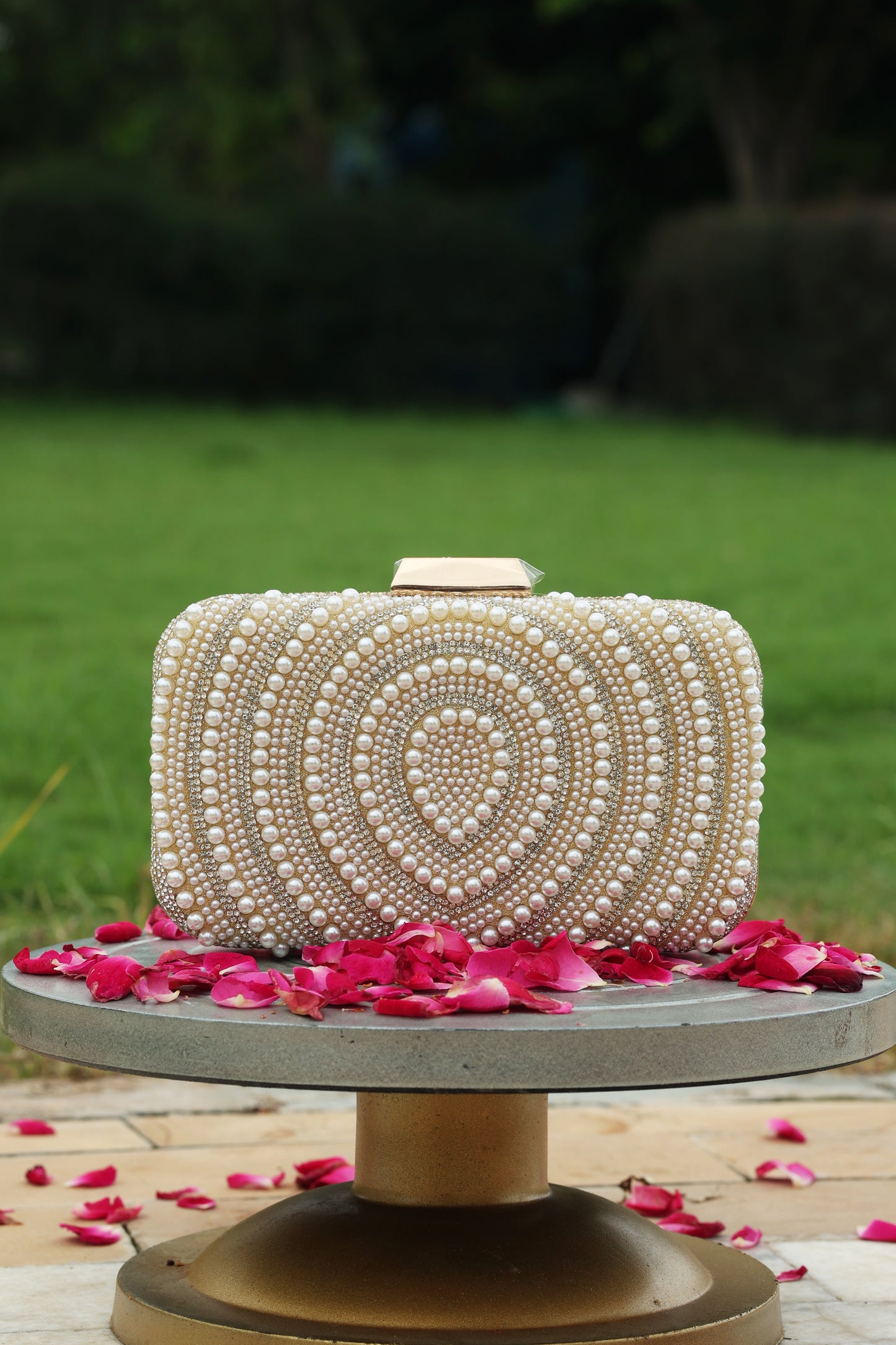 Noor Pearl Radiance Purse